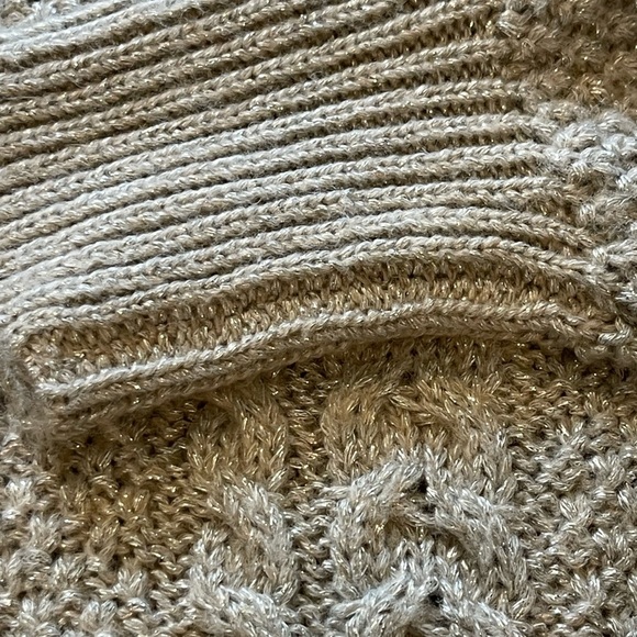 Z Supply Eternal Metallic Light Gray Cable Knit Sweater, Crew Neck, Holiday, XS - Picture 15 of 16